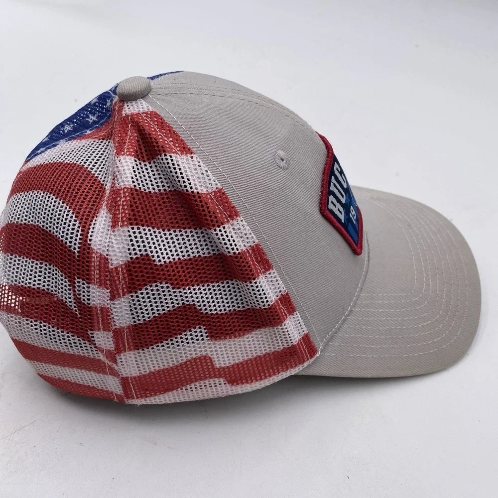 Buc-Ees Patriotic Hat Patriotic SnapBack Trucker Mesh American Flag Stars Stripe